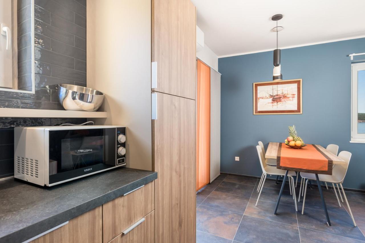 Apartmani Heni 瓦比尼科 外观 照片